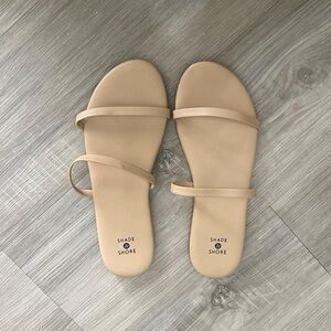 Simple beige strappy sandal flats